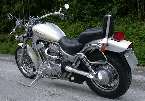 Suzuki VS 1400 Intruder Silver